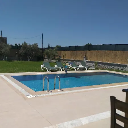 Ayla フェティエ